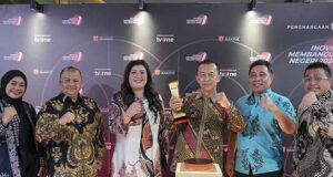 Inovasi Pengembangan Infrastruktur, BP Batam Dianugerahi Awarding tvOne BP Batam Terima Penghargaan Inovasi Membangun Negeri