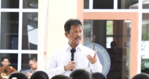 Ribuan Mahasiwa UMRAH Belajar Kepemimpinan dari Wali Kota Batam Muhammad Rudi Muhammad Rudi dalam kuliah umum di Kampus UMRAH