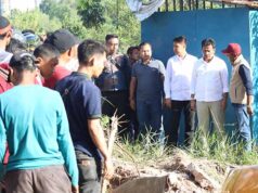 Muhammad Rudi Tinjau Langsung Lokasi Pemasangan Mini Booster Areal Perumahan Putra Jaya Muhammad Rudi meninjau langsung lokasi pemasangan Mini Booster Pump areal Perumahan Putra Jaya