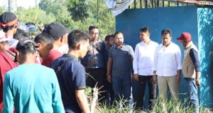 Muhammad Rudi Tinjau Langsung Lokasi Pemasangan Mini Booster Areal Perumahan Putra Jaya Muhammad Rudi meninjau langsung lokasi pemasangan Mini Booster Pump areal Perumahan Putra Jaya