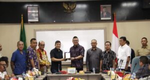 DPRD Batam Sambut Kunker Anggota Dewan Kabupaten Madina DPRD Batam