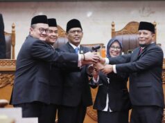 Muhammad Kamaluddin Resmi Ketua DPRD Batam Ketua DPRD Batam