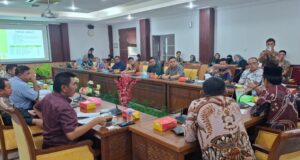 Komisi II DPRD Batam Gelar RDP Bahas Kelangkaan Gas Melon Komisi II DPRD Batam