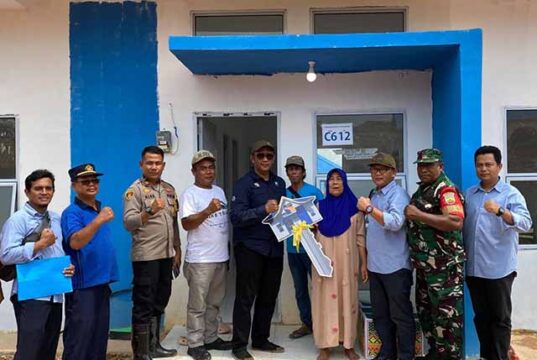 Update PSN Rempang Eco-City: 26 KK Telah Tempati Rumah Baru Tanjung Banun Warga PSN Rempang Eco City Pindah