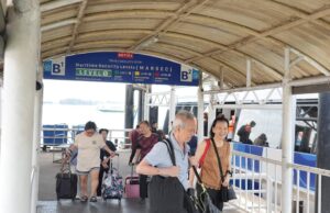 BP Batam Pastikan Pelayanan Maksimal di Pelabuhan Ferry Batam Centre Penumpang di Pelabuhan Ferry Batam Centre