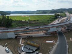 Fly Over Laksamana Ladi Aman Dilalui Fly Over Laksamana Ladi telah dilakukan Pengujian Beban Statik dan Dinamis