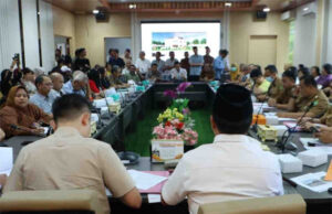 DPRD Batam Gelar RDPU Bahas Polemik Pembangunan Kantor Lurah Sukajadi Kantor Lurah Sukajadi